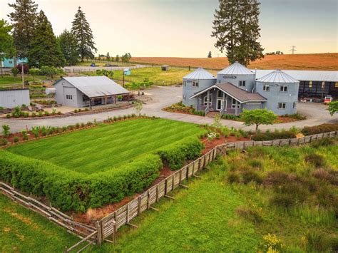 Abbey road farm - Abbey Road Farm is a working 82 acre farm in Yamhill County, offering organic wines, produce, events and lodging. Visit the farm from 11am to 5pm daily and enjoy the scenic …